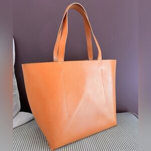 RARE ISSAC REINA Chestnut Tan Italian Leather Tote Bag GENTLY USED